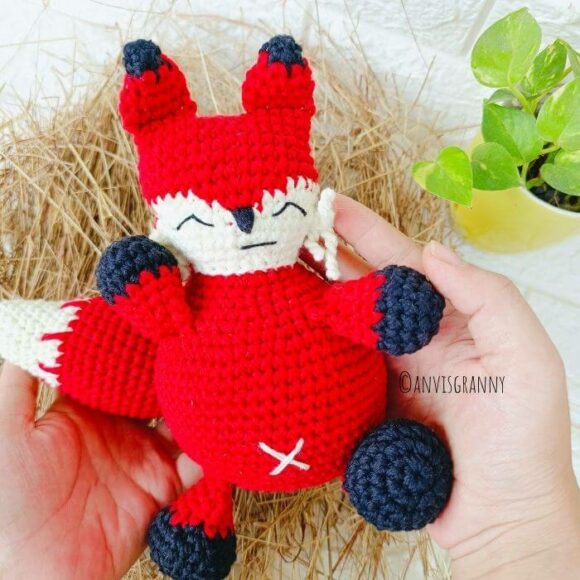 Fox handmade toy no sew crochet tutorial (3)